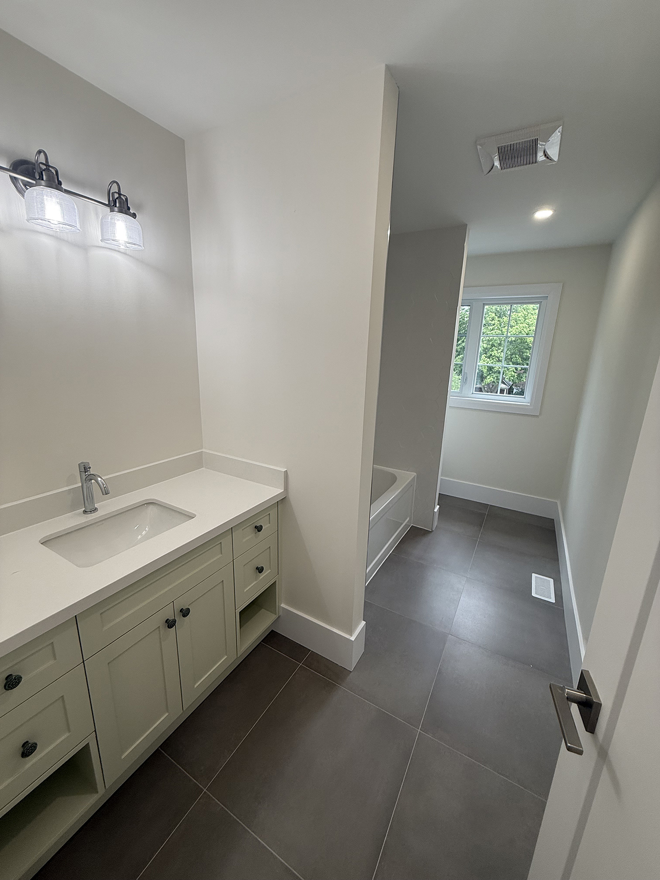 painting contractors hamilton - highside painting